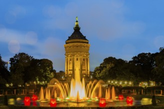 Water features at the water tower, water tower, blue hour, Kurpfalz, Mannheim, Baden-Württemberg,