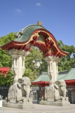 Elefantentor, entrance Zoologischer Garten, Budapester Straße, Tiergarten, Mitte, Berlin, Germany
