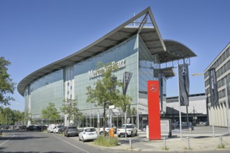 Mercedes-Benz branch, Salzufer, Charlottenburg, Charlottenburg-Wilmersdorf, Berlin, Germany