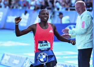 Sabastian Sawe wins the Berlin Marathon in a time of 2:02:16 hours at the Berlin Marathon 2025