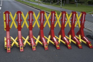 Pitagone, vehicle barriers on the road, Festival Hill, on the Green Hill, Bayreuth, Upper