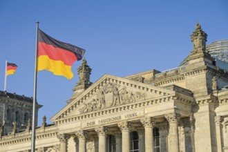 National flag, Black Red Gold, Reichstag building, Inscription, To the German people, Centre,
