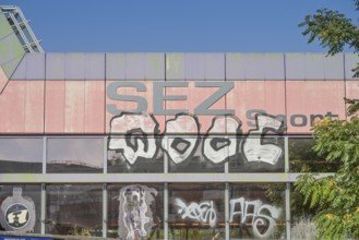 Ruin, Sports and Recreation Centre, SEZ, Landsberger Allee, Friedrichshain, Berlin, Germany