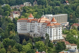 Luxury Hotel Imperial, spa, healing spring, health, mineral, mineral water, illness, Karlovy Vary,