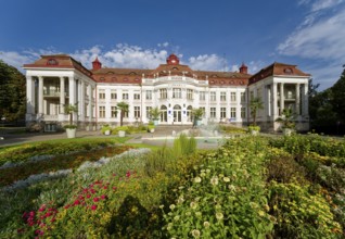 Smetana Park, named after the composer Bedrich Smetana, Elisabethbad, Karlovy Vary, Bohemia, Czech