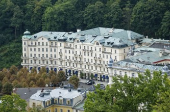 Karlovy Vary Municipal Theatre in the New Rococo style, old town, spa, healing spring, health,