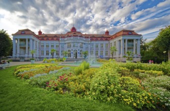 Smetana Park, named after the composer B edrich Smetana, Elisabethbad, Karlovy Vary, Bohemia, Czech