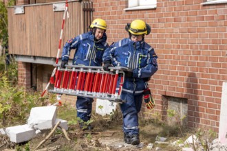 Rescue and recovery of people after a drone attack on residential buildings in a civil defence