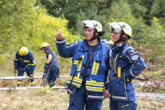 Rescue and recovery of people after a drone attack on residential buildings in a civil defence