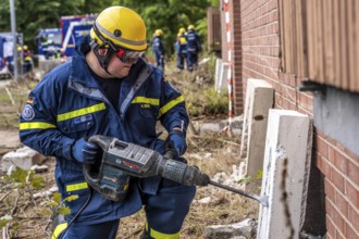 Rescue and recovery of people after a drone attack on residential buildings in a civil defence