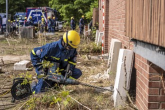 Rescue and recovery of people after a drone attack on residential buildings in a civil defence