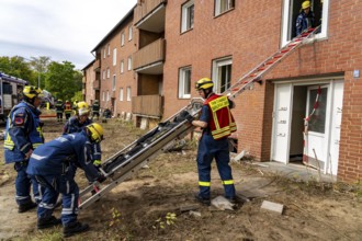 Rescue and recovery of people after a drone attack on residential buildings in a civil defence