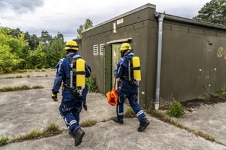 Rescue and recovery of people in an area possibly affected by hazardous substances, operation under