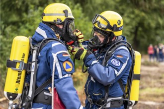 Rescue and recovery of people in an area possibly affected by hazardous substances, operation under
