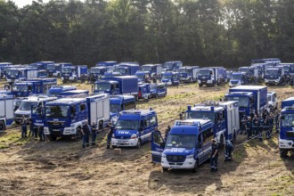 Vehicle set-up site for the large-scale exercise FÜLEX25, organised by the THW, the German Federal
