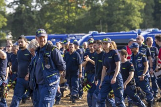Volunteer emergency services at the large-scale exercise FÜLEX25, organised by the THW, Federal
