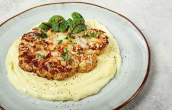 Cauliflower steak, with mashed potatoes, spices and herbs, homemade, no people