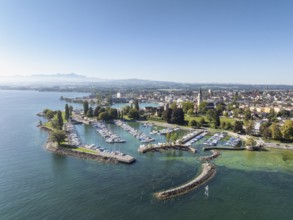 Harbour area, ferry port, yacht harbour, marina of the town of Romanshorn with Seepark, on the left
