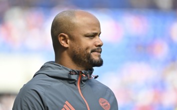 Coach Vincent Kompany FC Bayern Munich FCB Portrait Football Bundesliga, PreZero Arena, Sinsheim,