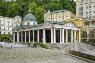 Pavilion of the Cross Spring, healing spring, spa park, spa in the Imperial Forest, health,