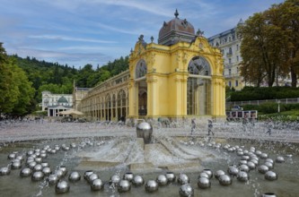 Colonnade of the Cross Spring and the Singing Fountain, healing spring, spa park, spa town in the