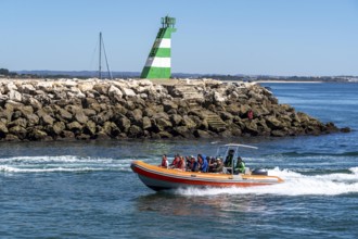 Motorboat tours to the rocky coast of Ponta da Piedade, the rugged coastal landscape, from Lagos,
