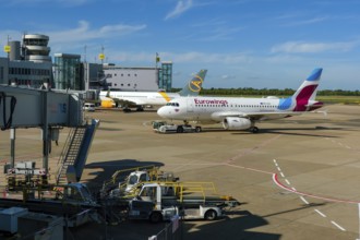 Düsseldorf, North Rhine-Westphalia, Germany - Düsseldorf Airport, aircraft of the airlines
