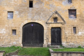Historic house façade, yellow sandstone, Marville, Renaissance village, Département Meuse, Grand