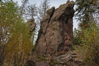 Rock formation Red Tower in the Thuringian Forest, hiking trail, rocks, Bad Tabarz, Thuringia,