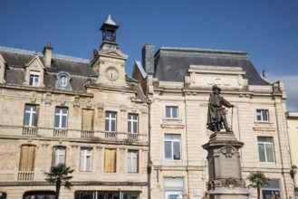 Charles de Gonzague, founder of the town, monument, Charleville-Mézières, Ardennes, Grand Est,