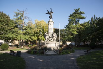 Memorial to the dead of the First World War, Winston Churchill Square, Charleville-Mézières,