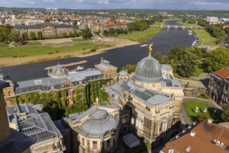 View from the lantern of the Church of Our Lady over the Academy of Fine Arts across Brühl's