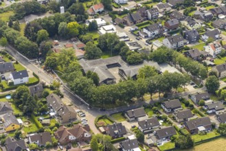 Aerial photo, Overberger Schule in the district Overberge, Bergkamen, Ruhr area, North