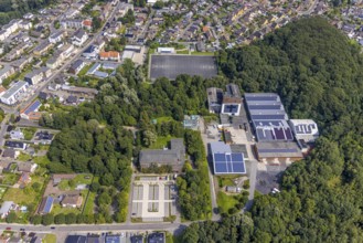 Aerial view, sports field at Schacht III and housing estate Zechenweg in Rünthe, Bergkamen, Ruhr