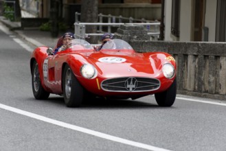 No. 373, Maserati 300 S Fantuzzi, year of construction 1955, red sports car driving on a straight