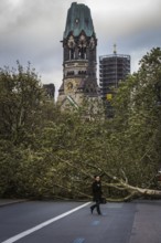 DEU Germany Germany Berlin Fire service on Kurfürstendamm. Storm Xavier had caused trees to fall