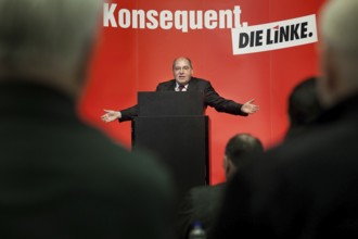 DEU Berlin Gregor Gysi during the Left Party Congress in Berlin-Lichtenberg. Germany Berlin, Gregor