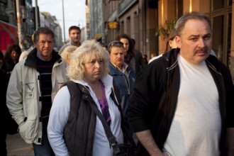 DEU Berlin tourists on Rosenthaler Straße in Berlin Mitte Germany Berlin Tourists stroll along