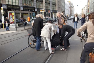 DEU Berlin bicycle accident on Rosenthaler Straße in Berlin Mitte Germany Berlin biker accident