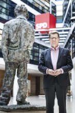 DEU Germany Germany Berlin SPD party vice Ralf Stegner poses with the Willy Brandt memorial at the