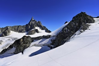 View of the Glacier du Géant from the Télécabine Panorama Railway, behind the Dente del Gigante,