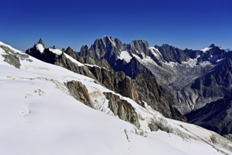 View of the Aiguille Vert mountains, Les Droites, Les Courtes, Aiguille du Midi mountain station,