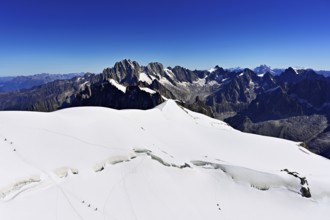 View of the Aiguille Vert mountains, Les Droites, Les Courtes, Aiguille du Midi mountain station,