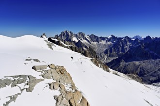 View of the Aiguille Vert mountains, Les Droites, Les Courtes, Aiguille du Midi mountain station,