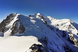 Mont Blanc du Tacul covered with snow from the left, Mont Maudit, Mont-Blanc, Dôme du Goûter,