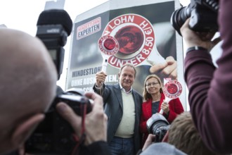 DEU Germany Germany Berlin Michaela Rosenberger and Frank Bsirke presenting a campaign on the