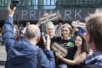 DEU Germany Germany Berlin Opening of a Primark movie at Alexanderplatz. Protests by several groups