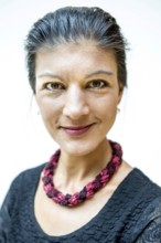 DEU Germany Germany Berlin The top politician on the left, Sarah Wagenknecht, during a photo