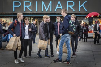 DEU Germany Germany Berlin scene in front of the Primark movie on Alexanderplatz