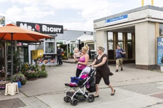 DEU Germany Germany Berlin Living in Berlin-Hellersdorf. Viwa stalls and beer garden in front of a